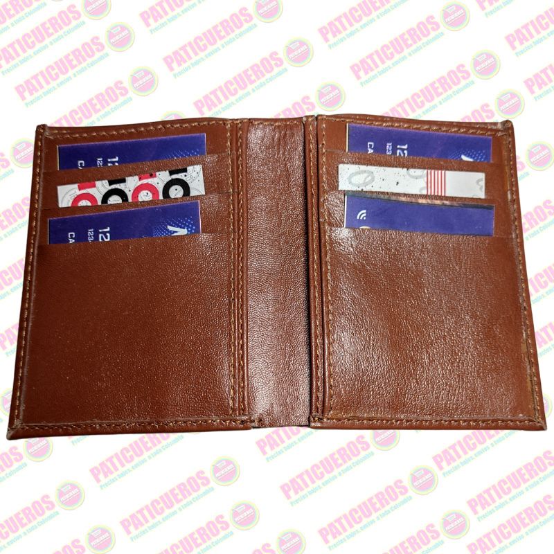 Tarjeteros y Porta Documentos en Cuero Bovino al Por Mayor | Regalos Corporativos y Artículos de Marroquinería